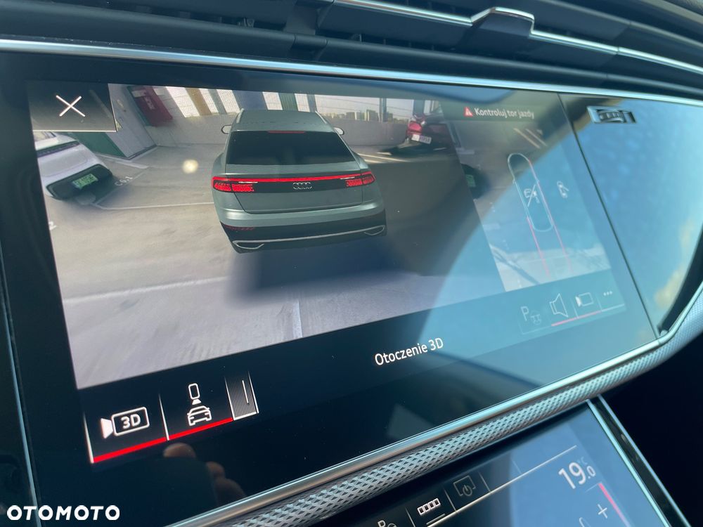 Audi Q8 SUV TFSI quattro 250 kW tiptronic S line business - 33