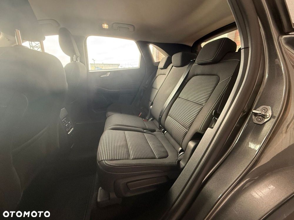 Ford Kuga 1.5 EcoBoost FWD Titanium - 11