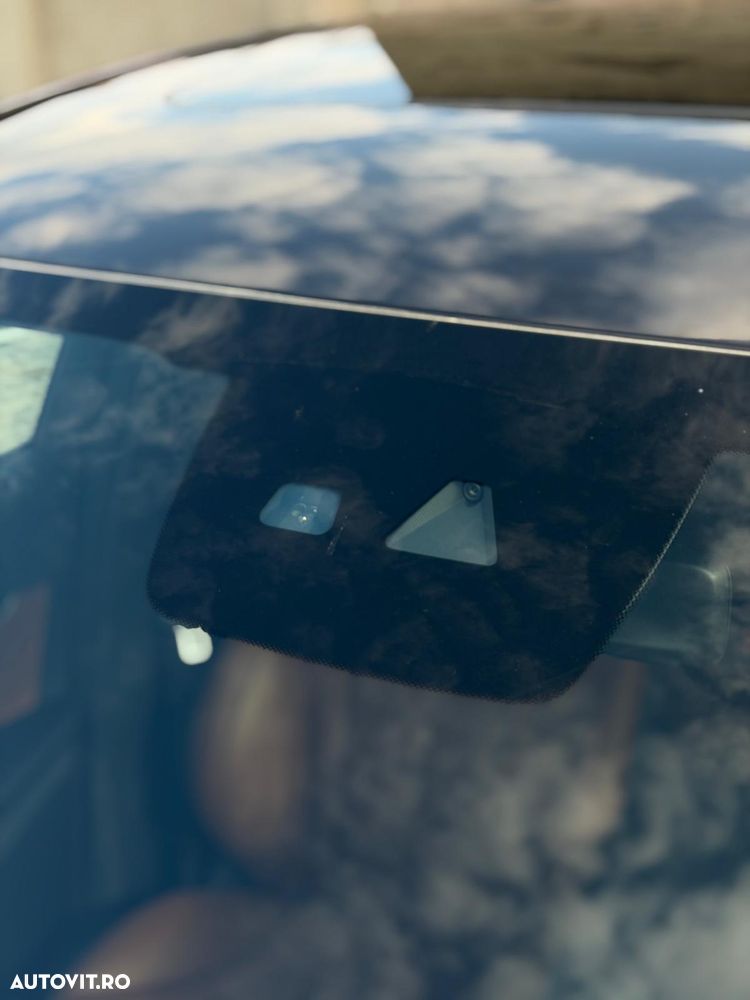 Mercedes-Benz GLC Coupe 300 e 4MATIC - 10