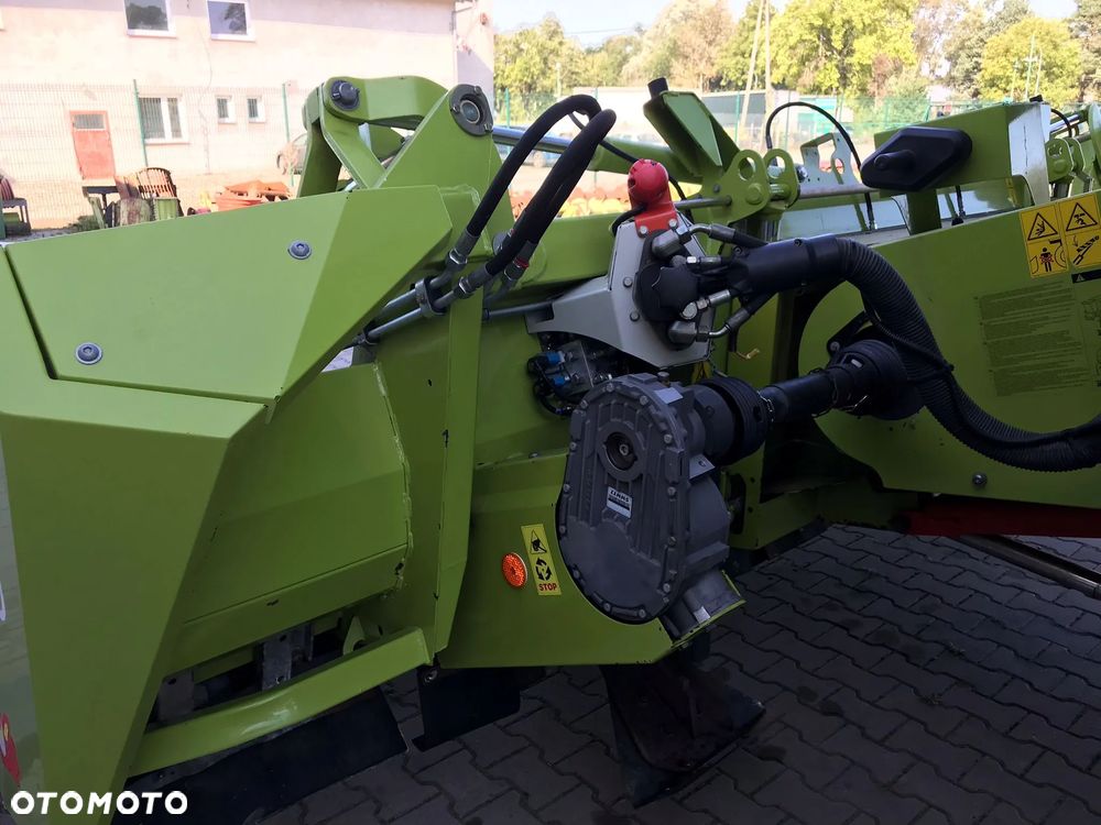 Claas CORIO - 9