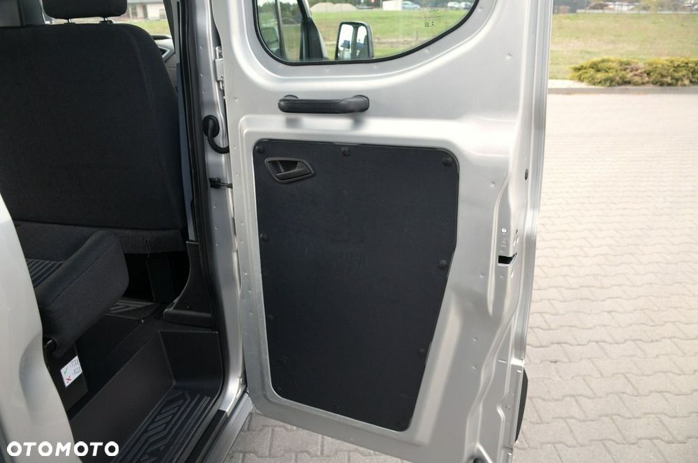 Ford Transit - 19