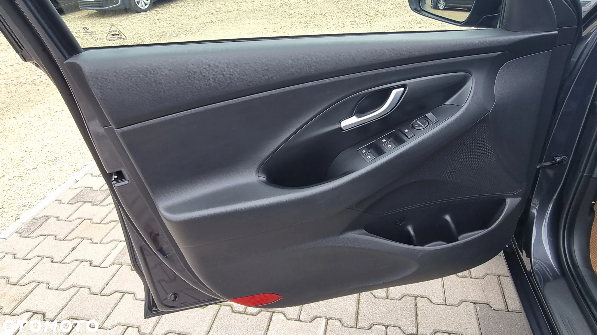 Hyundai i30 1.5 DPI Modern - 22