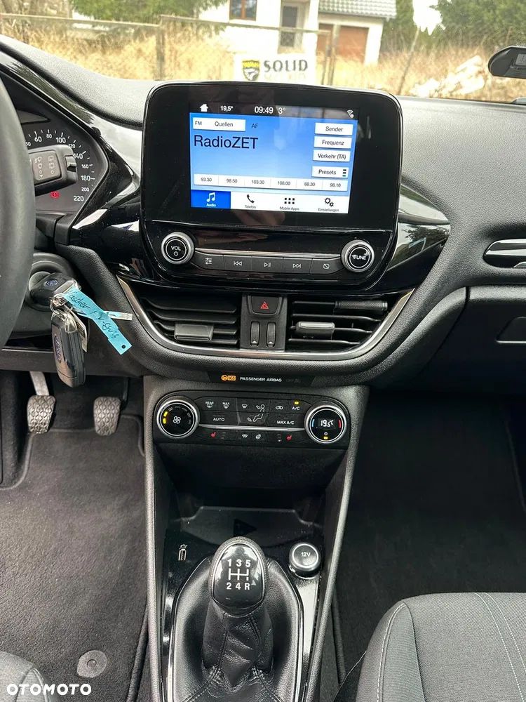 Ford Fiesta 1.1 S&S TITANIUM - 33