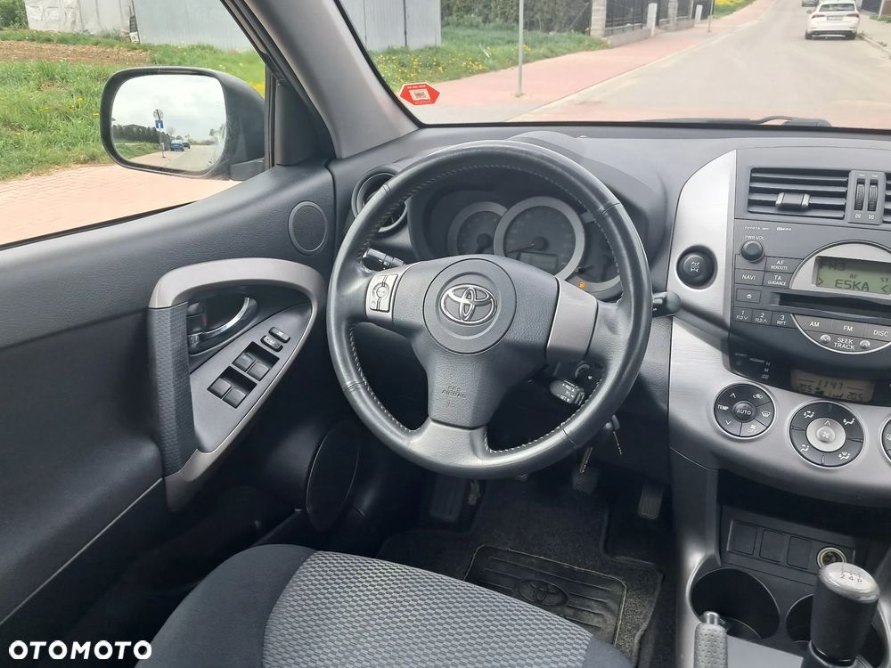 Toyota RAV4 2.0 4x4 - 15