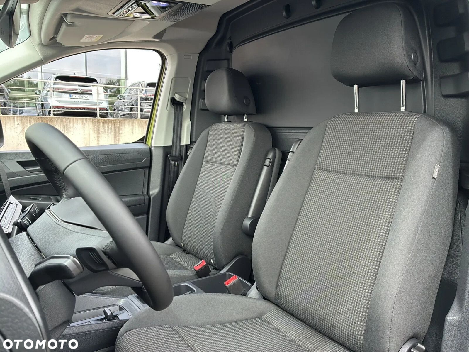 Volkswagen Caddy Maxi Cargo AUTOMAT, diesel 2.0TDI 122KM - 15