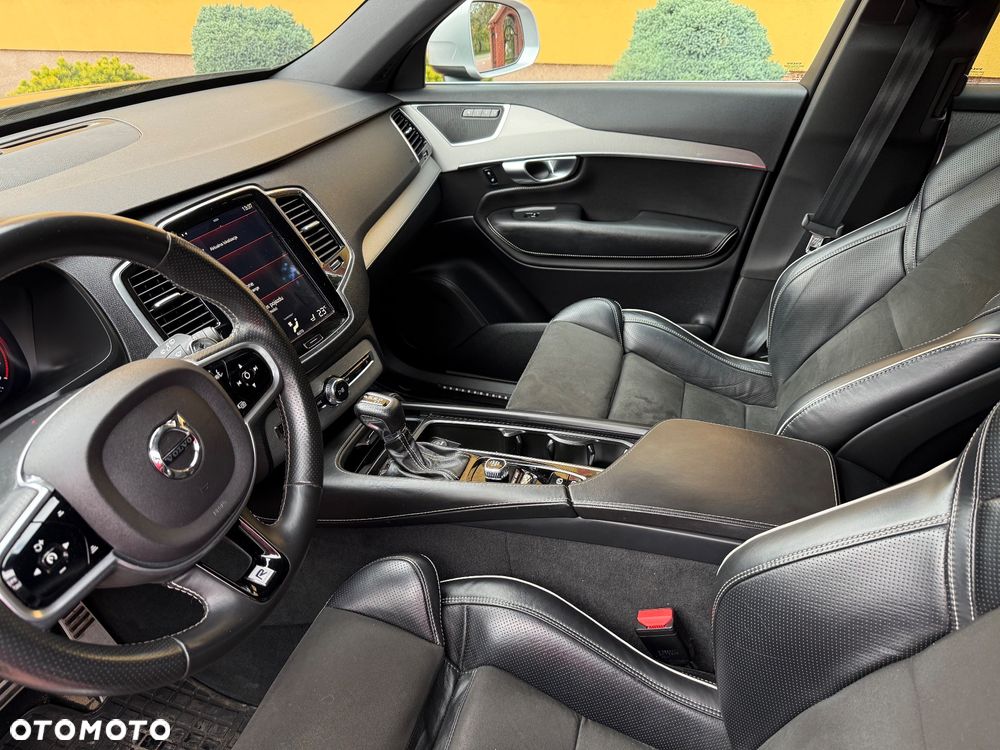 Volvo XC 90 D5 AWD R-Design - 13