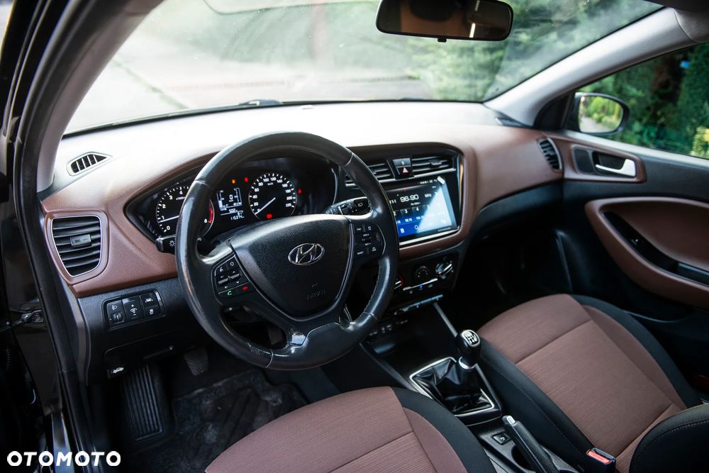 Hyundai i20 blue 1.2 Advantage - 19