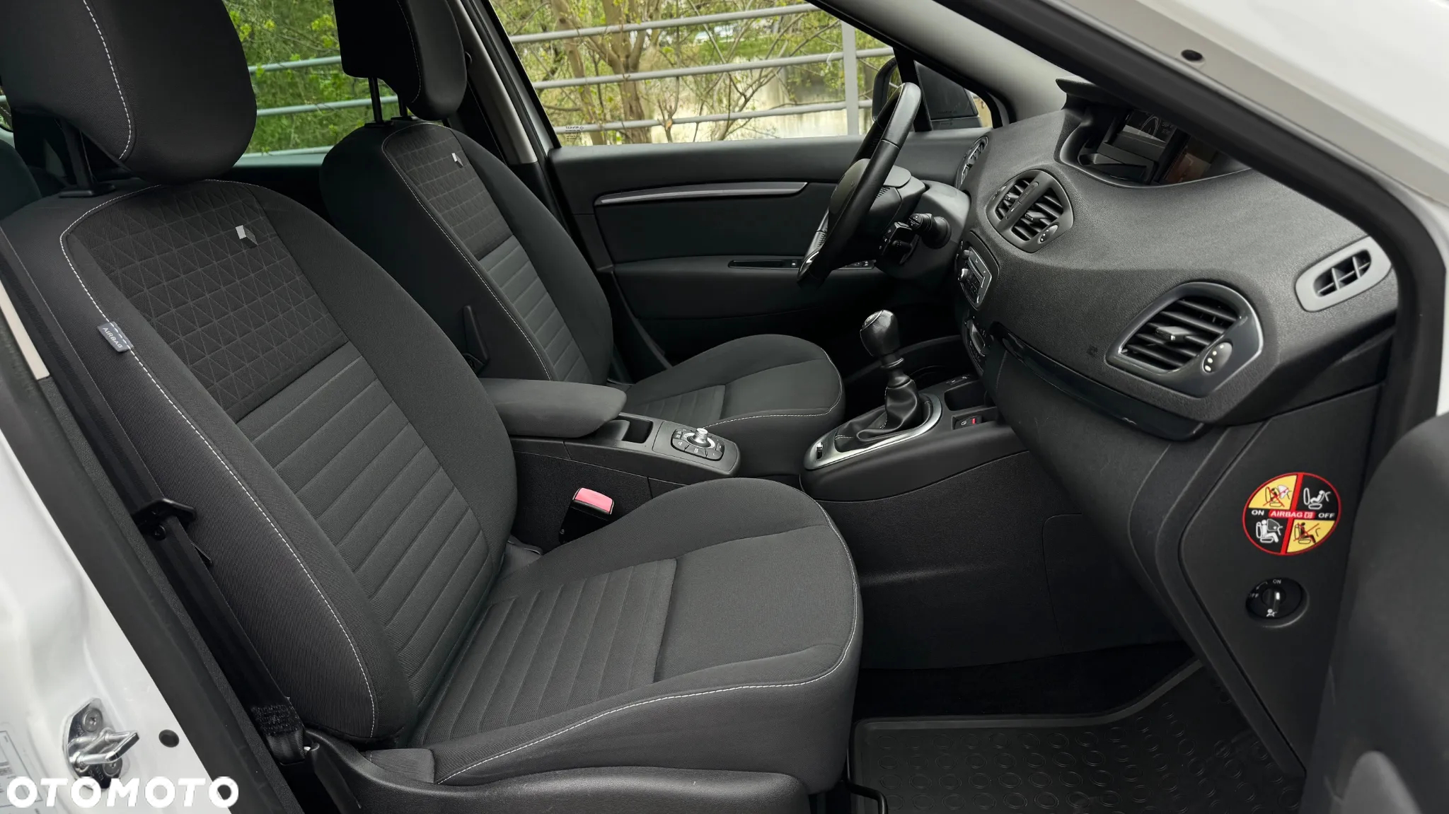 Renault Scenic - 22