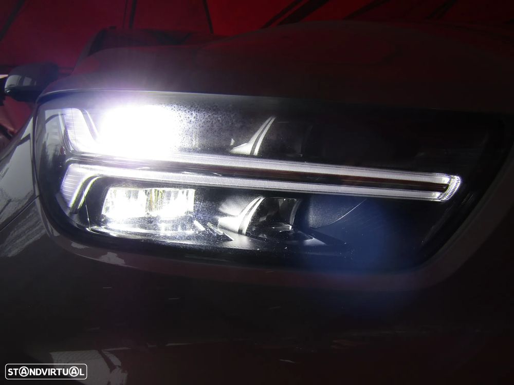 Volvo XC 40 2.0 D3 Momentum - 25