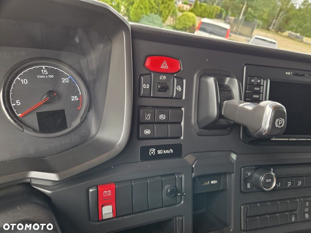 Scania R 450 * P+T PODUCHY* KOŁA 315/70- 90%* 2 BAKI* KLIMA POSTOJOWA* LODÓWKA* NAVI* Z Francji - 12