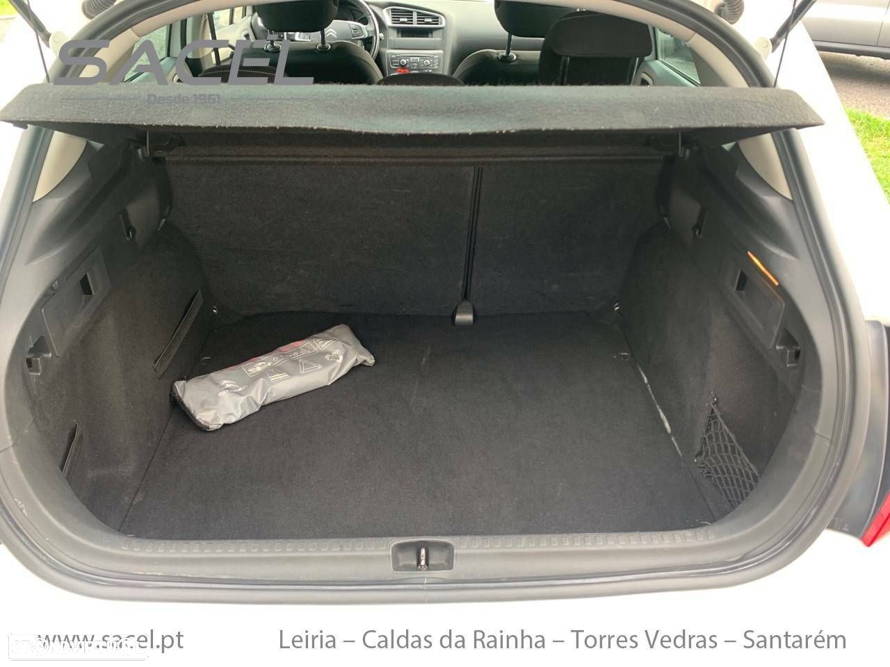 Citroën C4 1.6 HDi Collection - 6