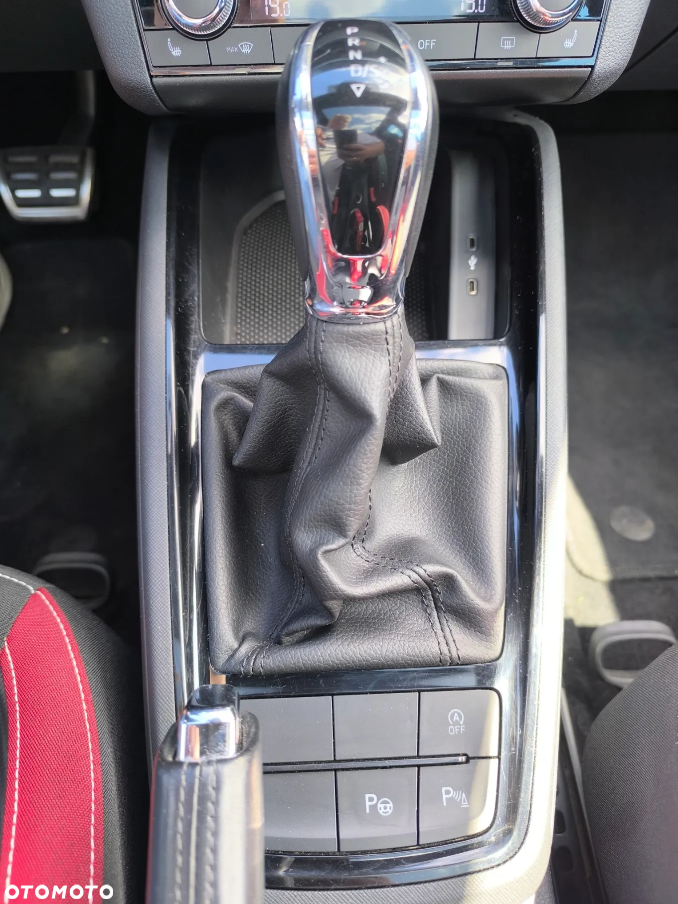 Skoda Kamiq 1.0 TSI Monte Carlo DSG - 16