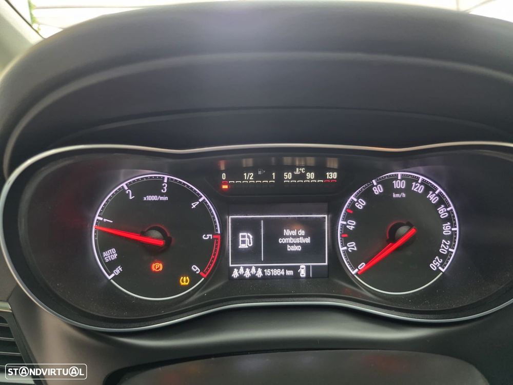 Opel Zafira 1.6 CDTi Innovation S/S - 33