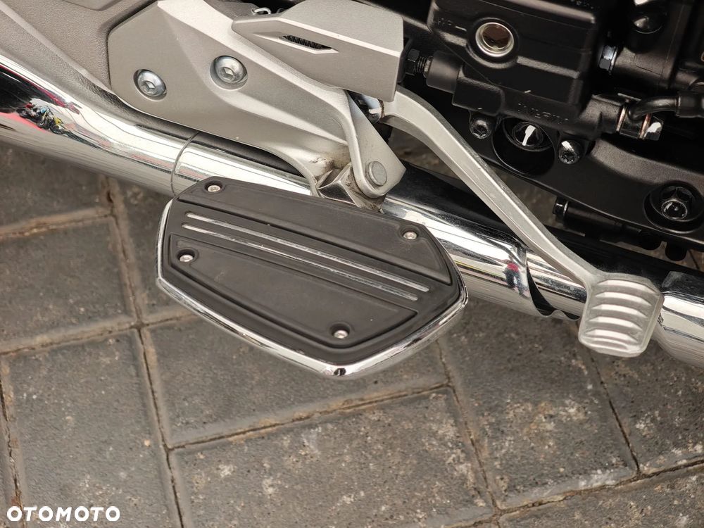 Honda GL - 22