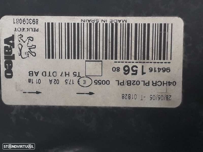 FAROL DIREITO PEUGEOT 307 CC 2005 - - 4