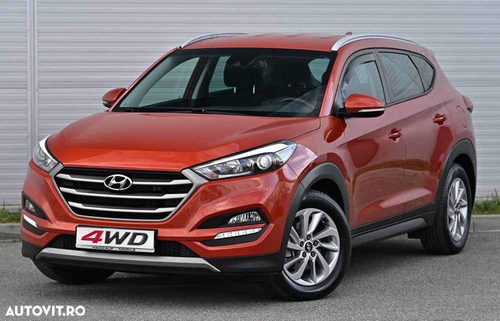 Hyundai Tucson 2.0 CRDI 4WD Automatik Style - 1