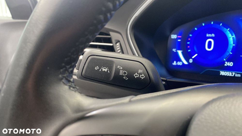 Ford Focus 1.0 EcoBoost mHEV Titanium X - 27