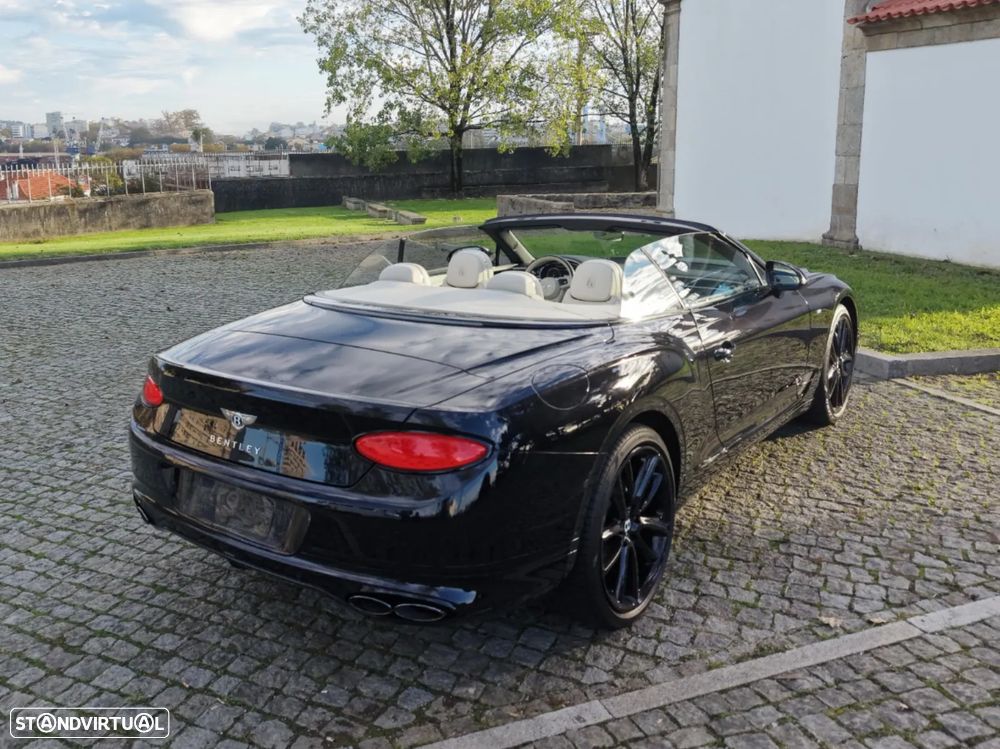 Bentley Continental Cabrio GT V8 - 11