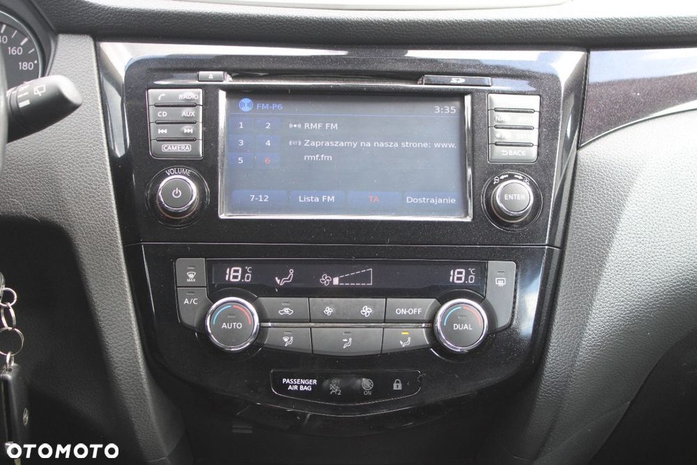 Nissan Qashqai - 25