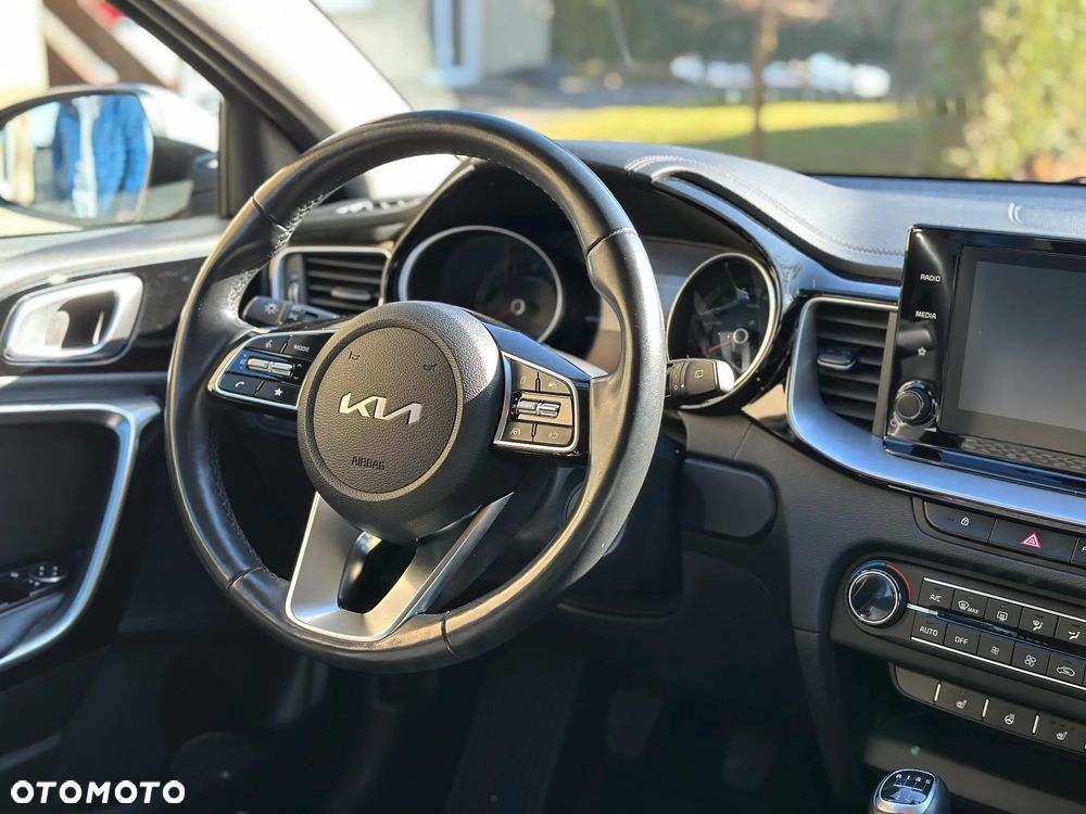 Kia Ceed 1.5 T-GDI L - 13