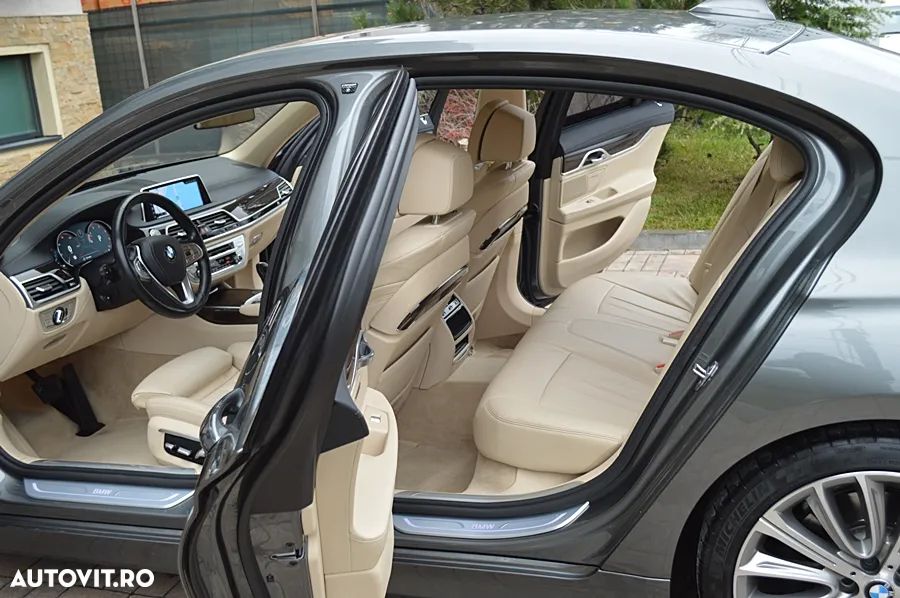 BMW Seria 7 730d xDrive - 2