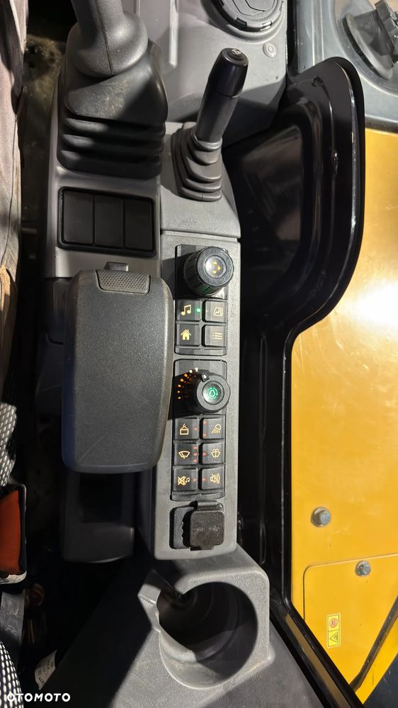 Caterpillar 303  303,5  302,7 - 13