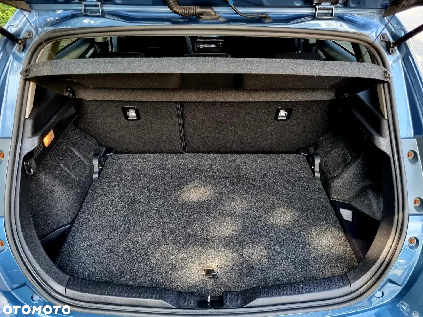 Toyota Auris Hybrid 135 Comfort - 14