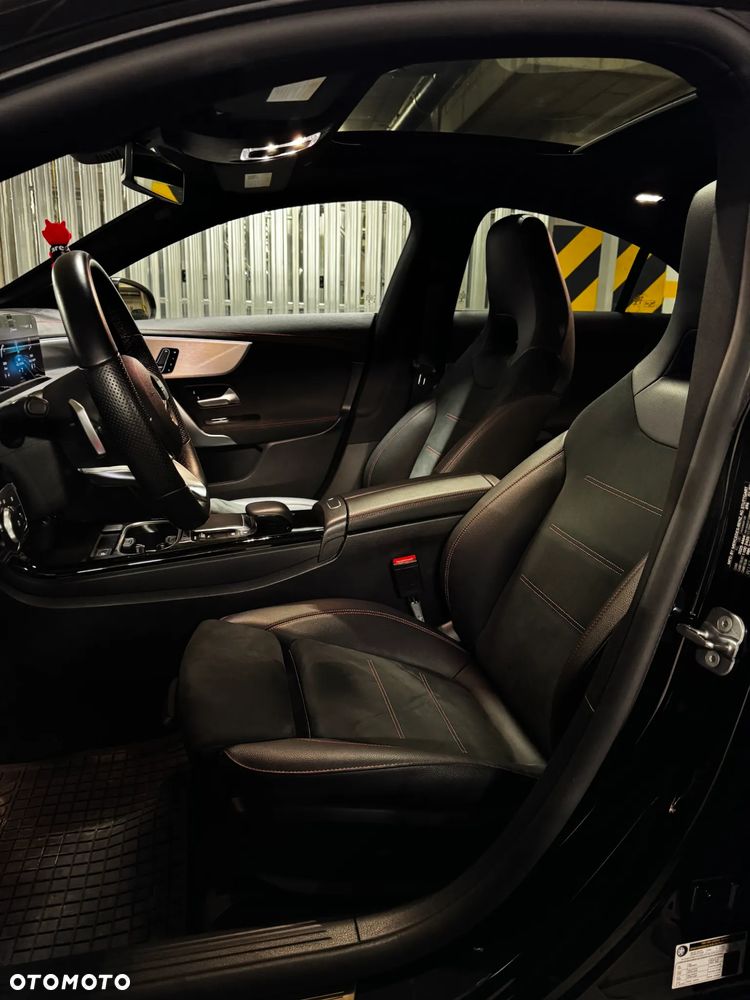 Mercedes-Benz CLA 250 7G-DCT AMG Line - 14