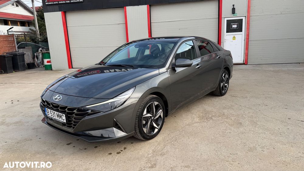 Hyundai Elantra 1.6 l 123 CP CVT Exclusive - 1