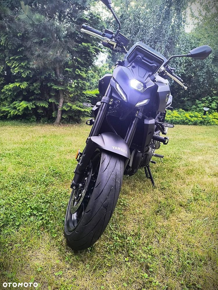Yamaha MT - 2