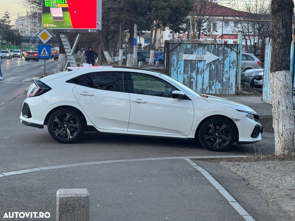 Honda Civic 1.5 VTEC Turbo CVT Sport Plus - 29