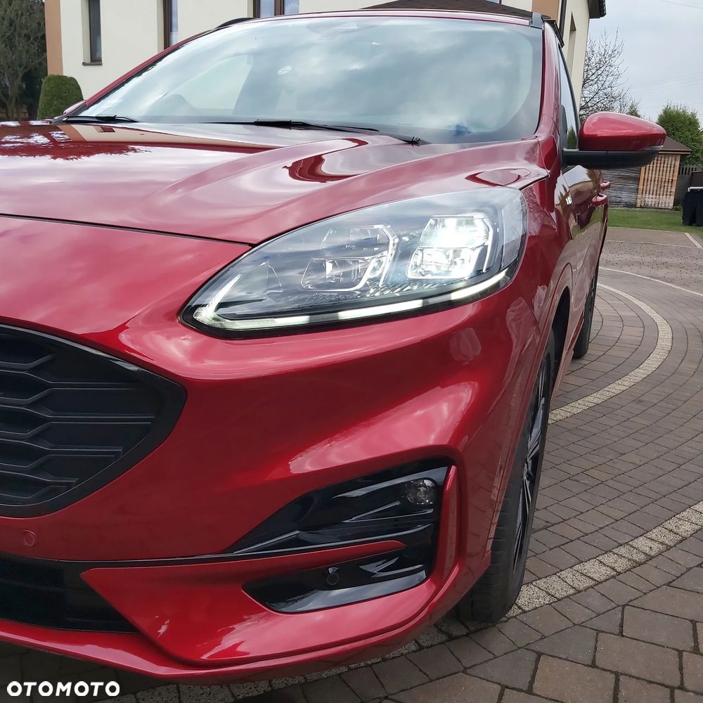 Ford Kuga 1.5 EcoBoost FWD ST-Line X - 21