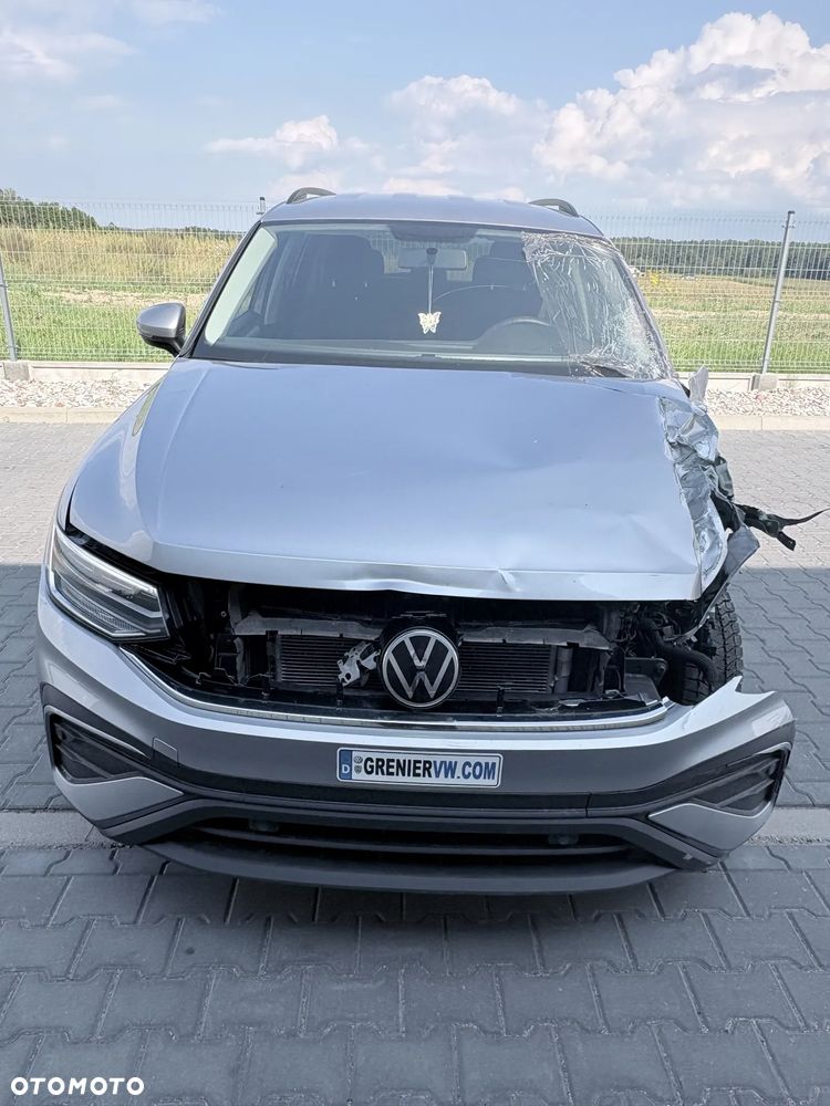 Volkswagen Tiguan - 9