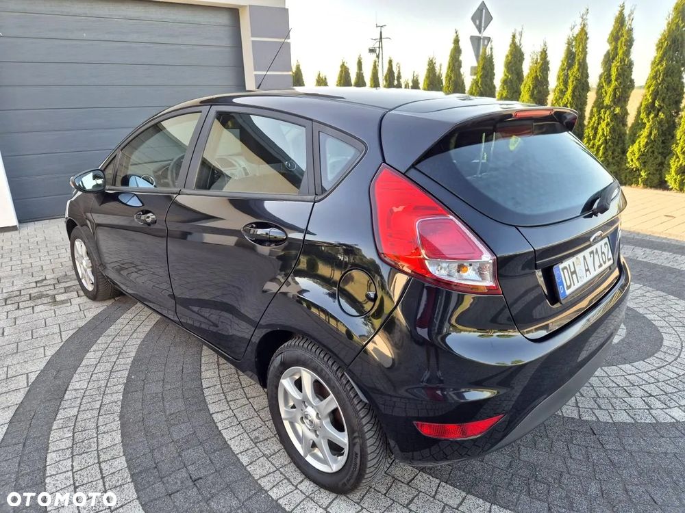 Ford Fiesta - 10
