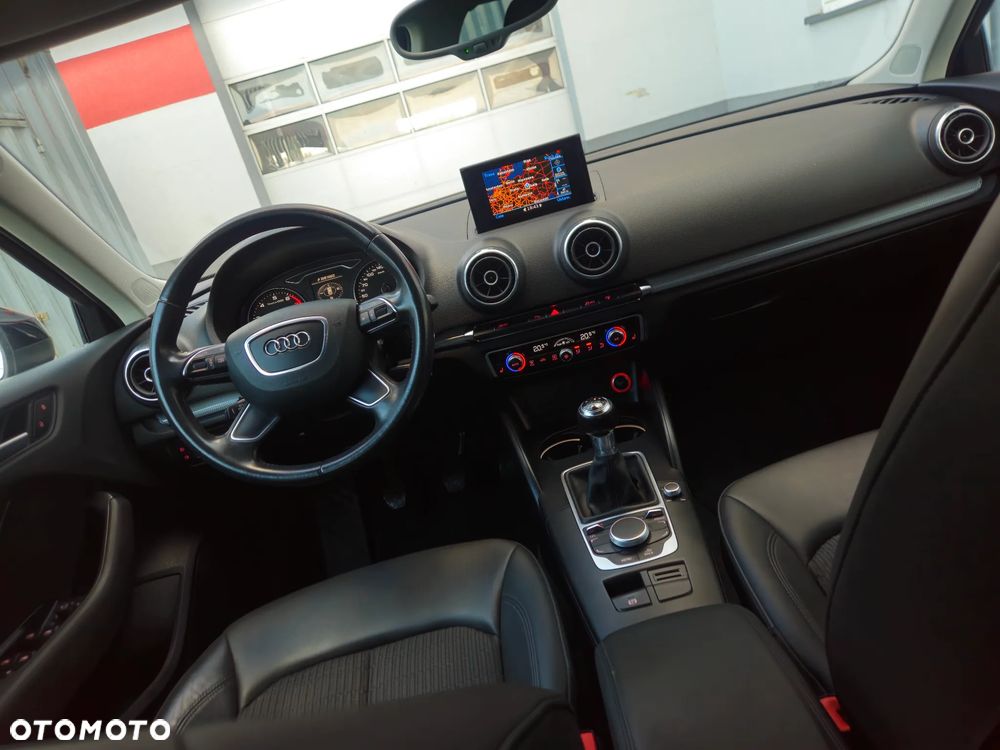Audi A3 Sportback 1.4 TFSI CoD ultra Attraction - 15