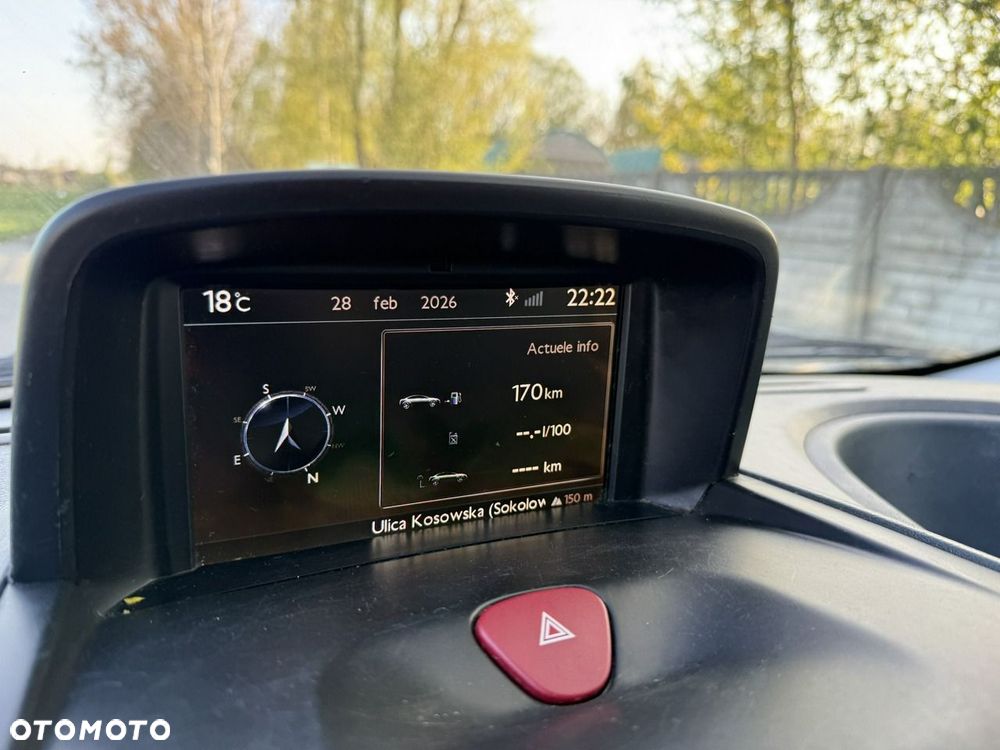 Peugeot Expert - 8