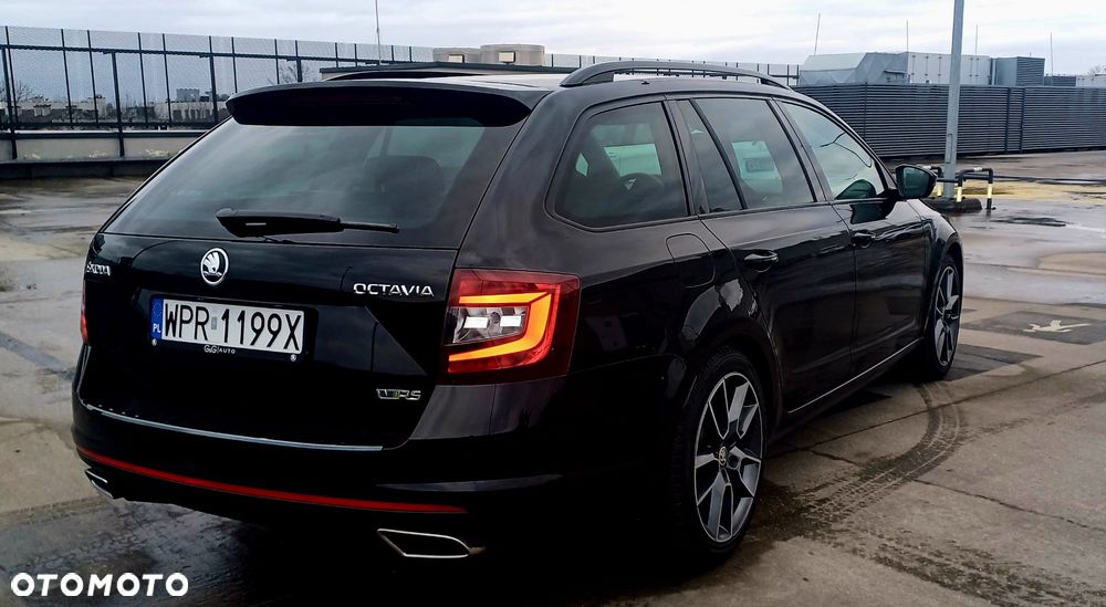 Skoda Octavia 2.0 TSI RS 230 DSG - 7