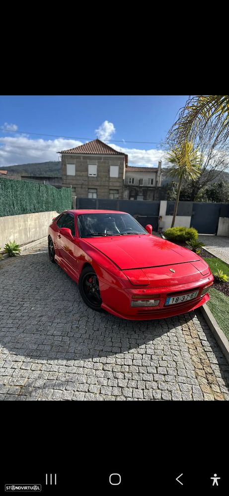 Porsche 944 Turbo - 9