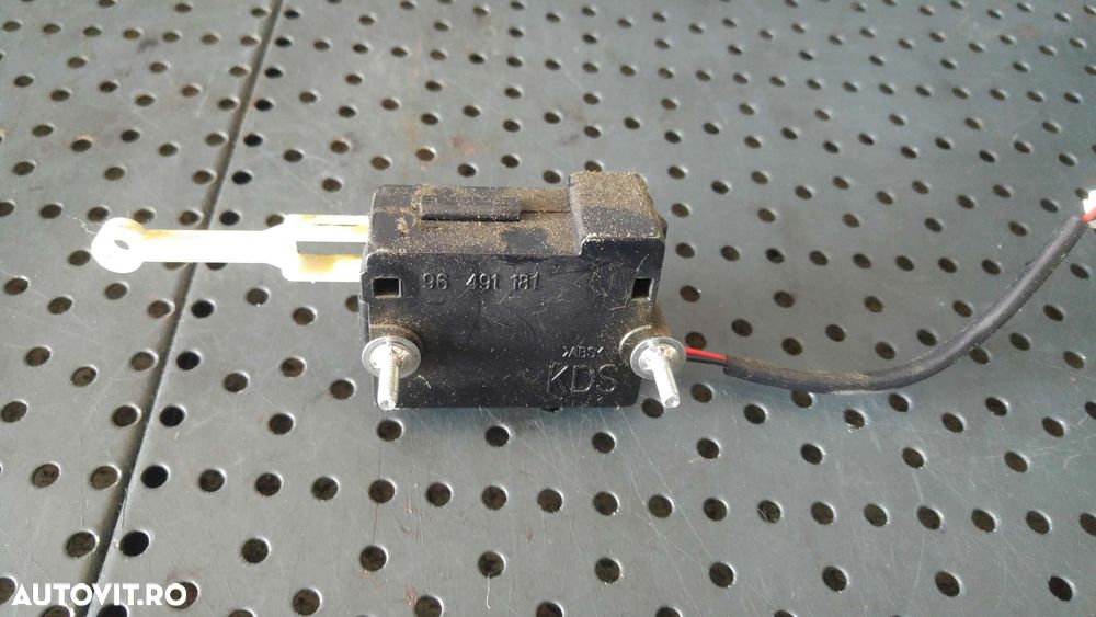 Motoras deschidere haion chevrolet captiva c100 c140 96491181 - 2