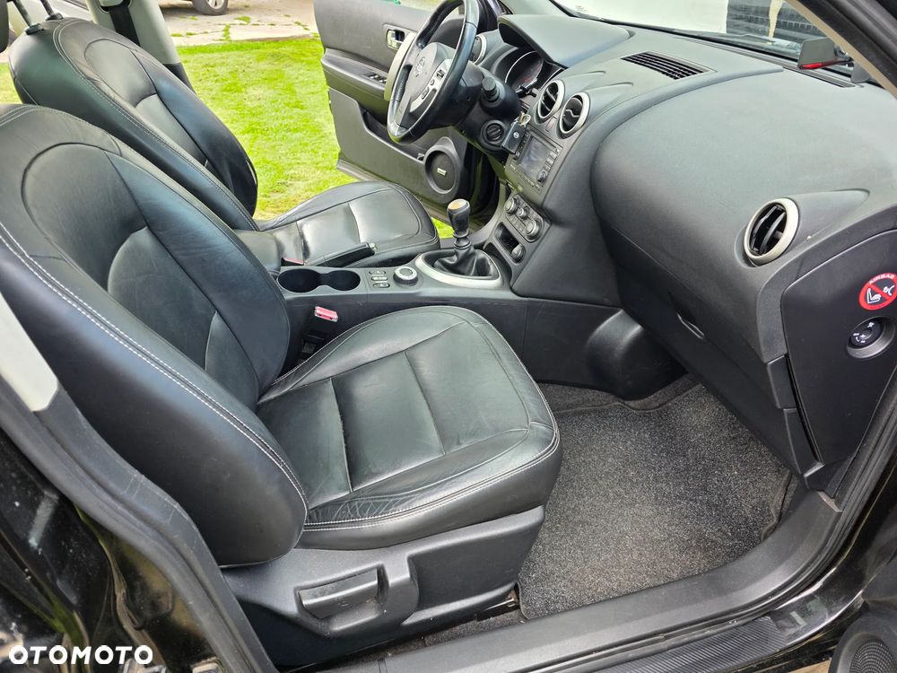 Nissan Qashqai+2 1.6 dCi DPF 4x4 tekna - 14