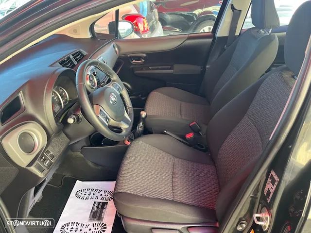 Toyota Yaris 1.0 VVT-i ACtive+AC - 10