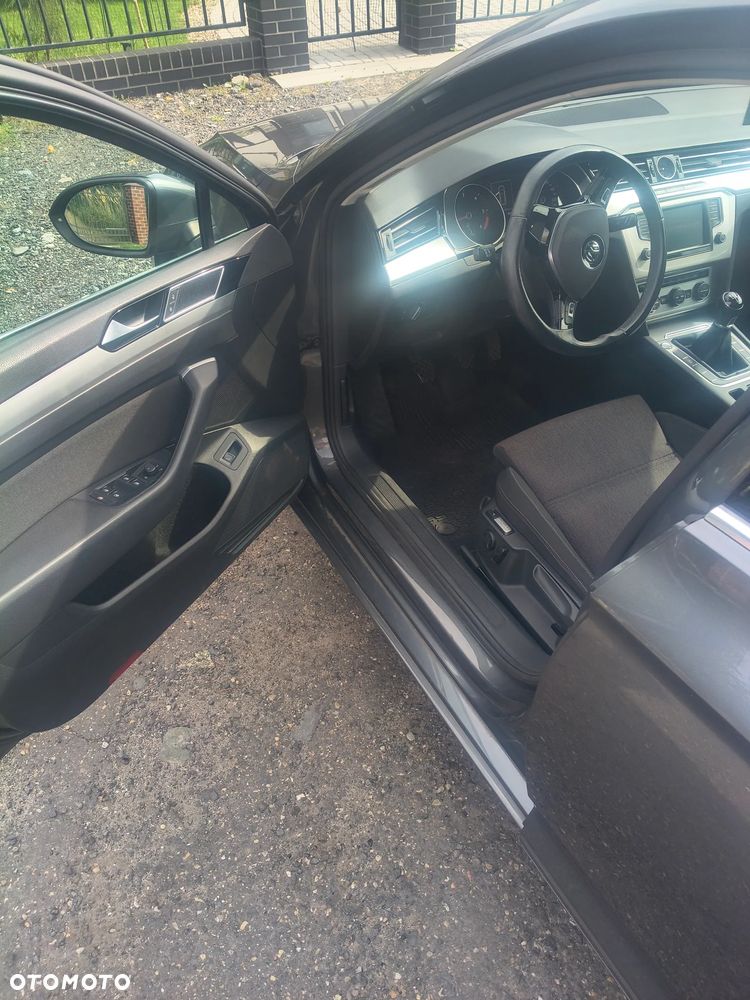 Volkswagen Passat 2.0 TDI BMT Comfortline - 2