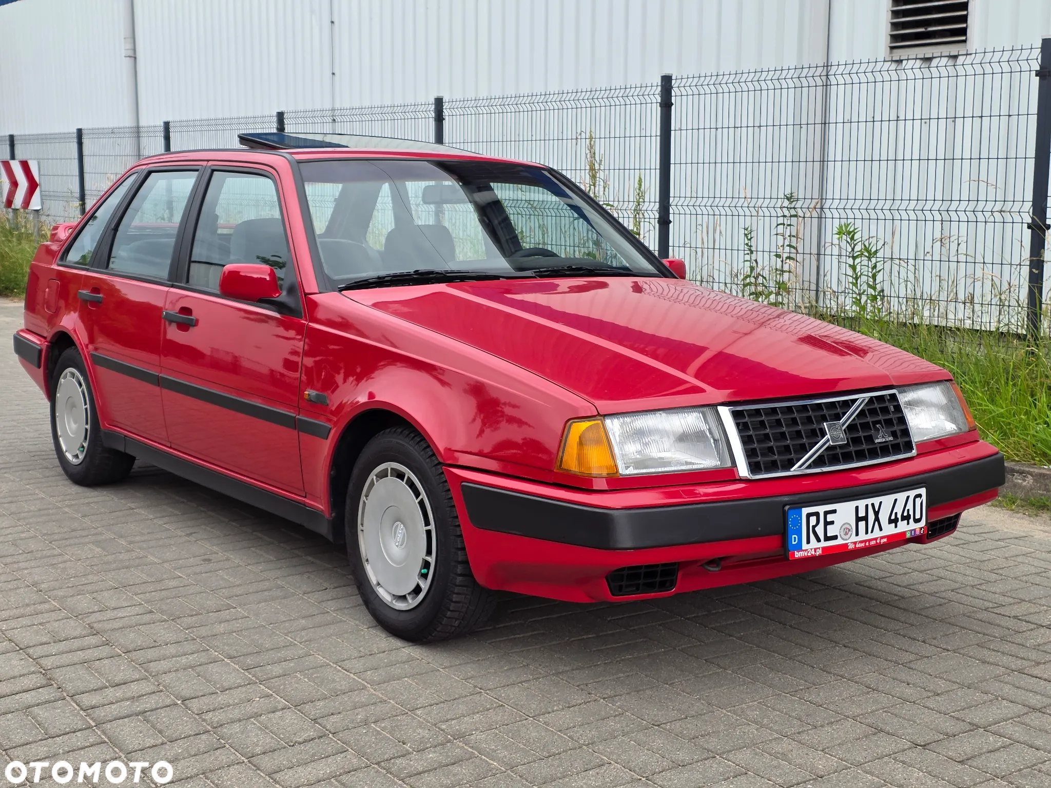 Volvo Seria 400 - 2