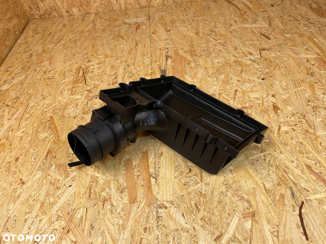 OBUDOWA FILTRA POWIETRZA GÓRNA CZĘŚĆ VW SKODA SEAT AUDI 5Q0129607AA - 5