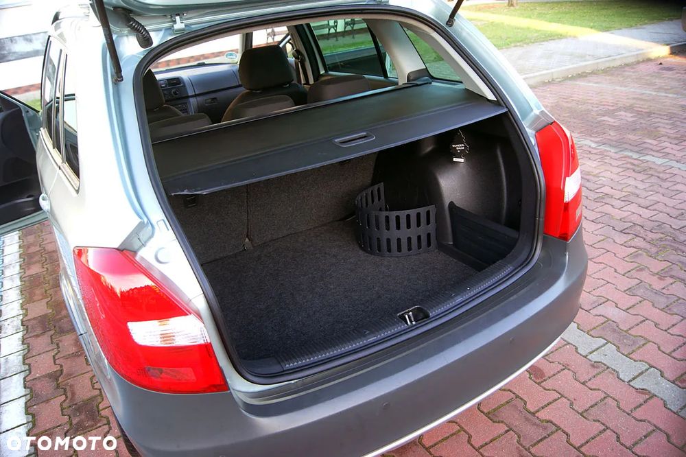 Skoda Fabia 1.2 TSI Scout - 36