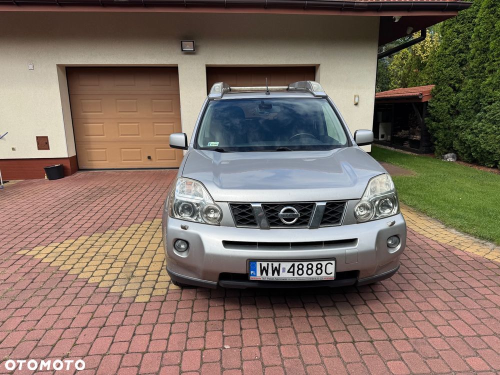 Nissan X-Trail 2.0 dCi LE - 2