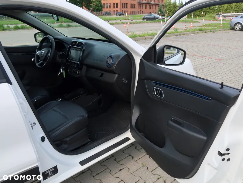 Dacia Spring 27.4kWh Business - 11