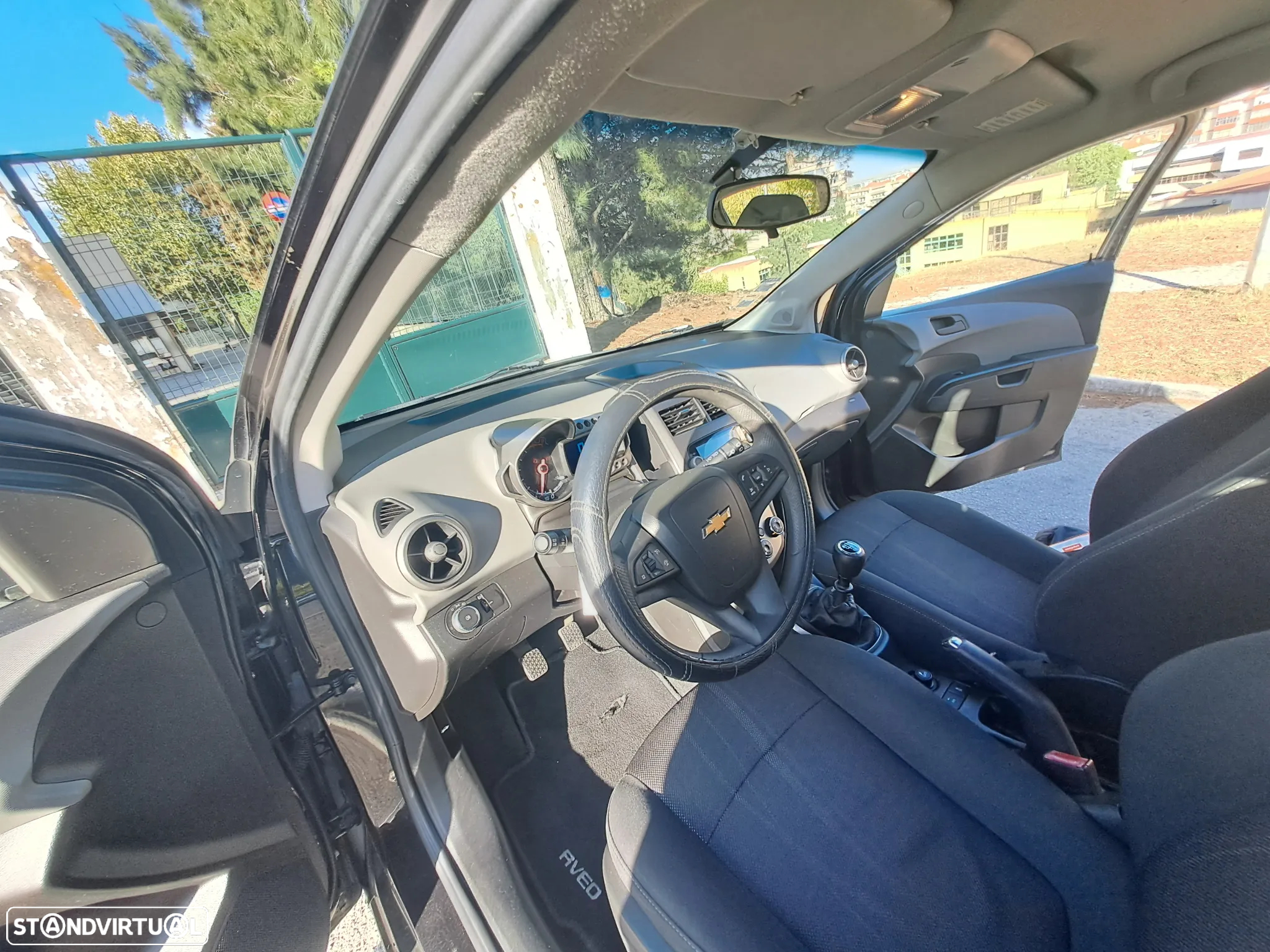 Chevrolet Aveo - 31