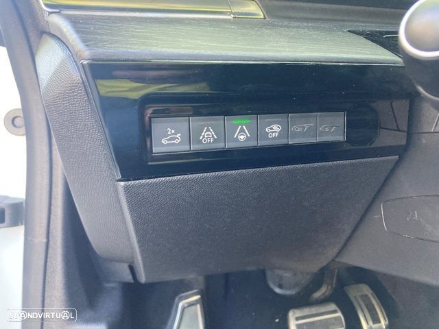 Peugeot 508 SW 2.0 BlueHDi GT EAT8 - 38