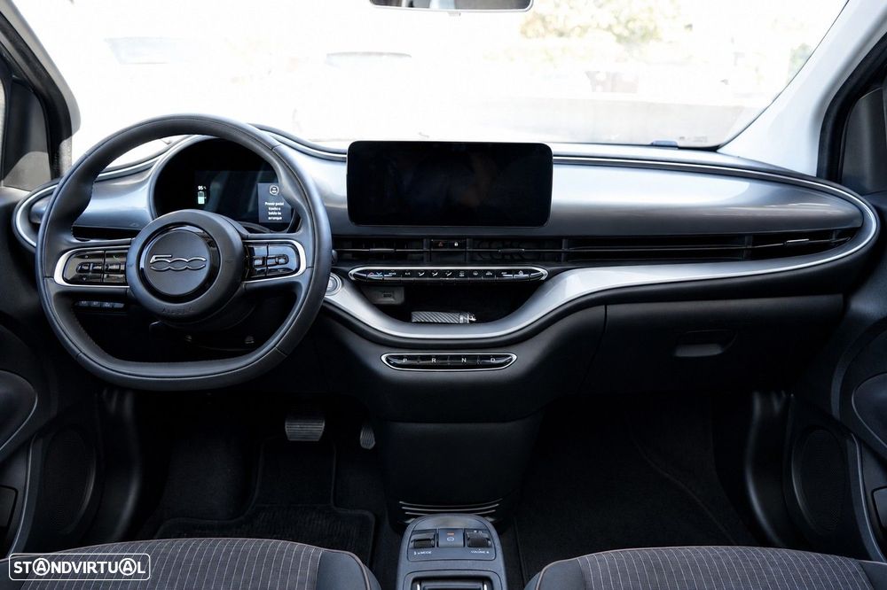 Fiat 500e - 37